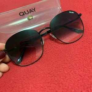 Quay Jezabell sunglasses